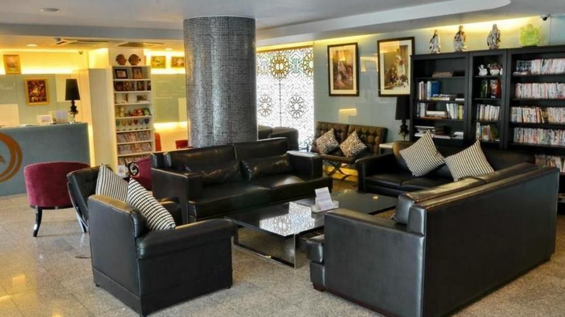 Ziniza The Boutique Service Apartment Бангкок Екстер'єр фото