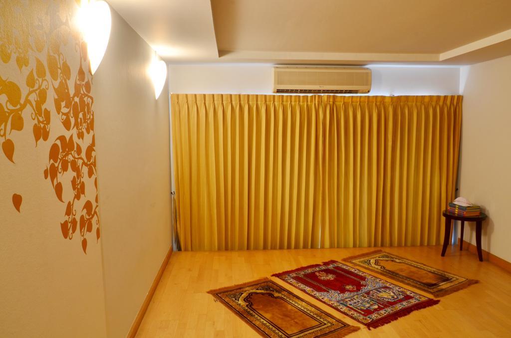 Ziniza The Boutique Service Apartment Бангкок Екстер'єр фото