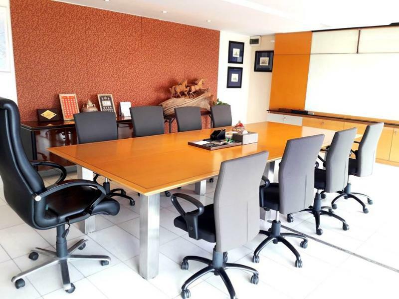Ziniza The Boutique Service Apartment Бангкок Екстер'єр фото